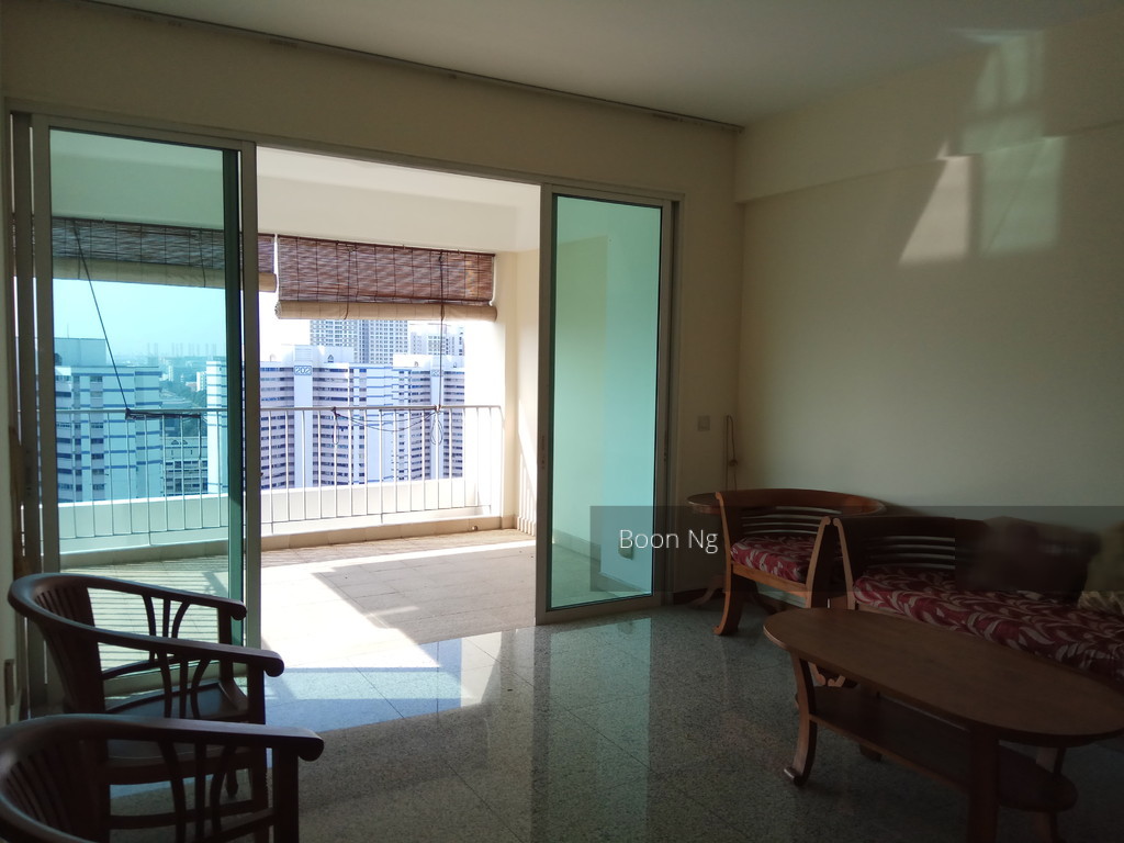 The Jade thumbnail photo